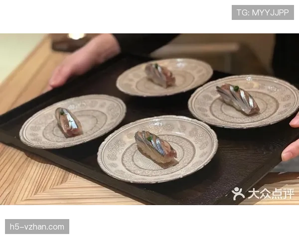 张博恒训练完直接打车去吃人均2000的日料？